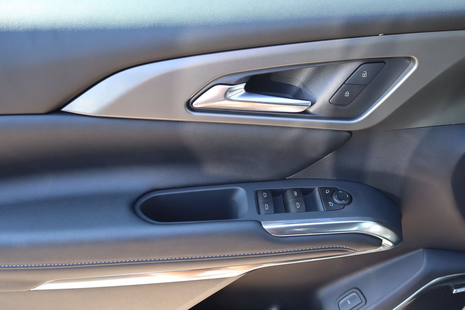 2026 Chevrolet Traverse LT - Photo 26