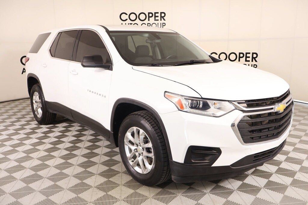 Used 2021 Chevrolet Traverse LS SUV