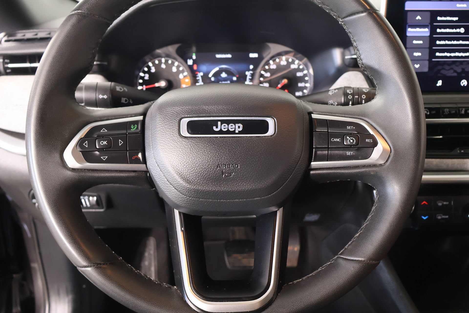 Used 2024 Jeep Compass Latitude