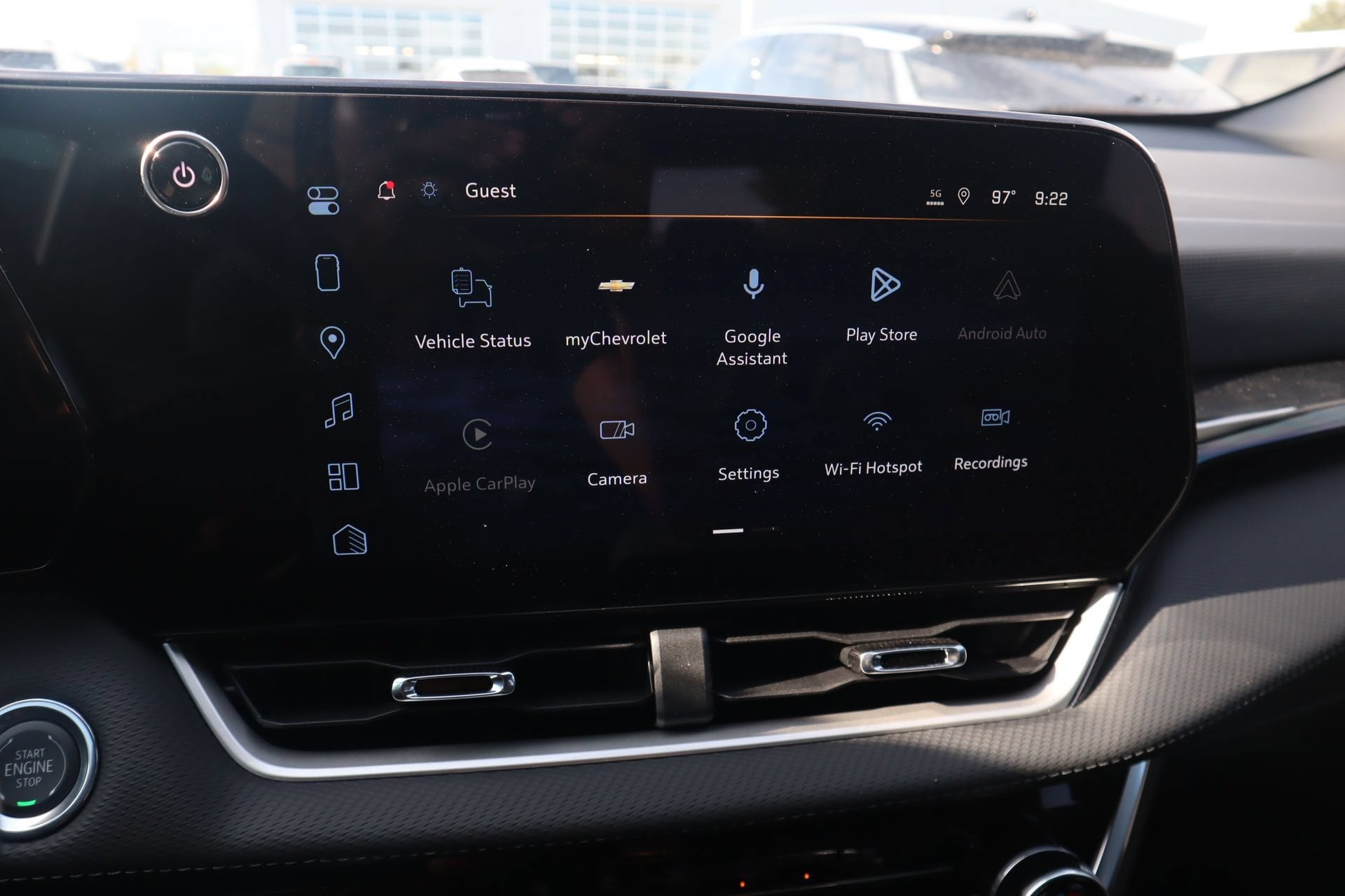 2027 Chevrolet Equinox LT - Photo 7