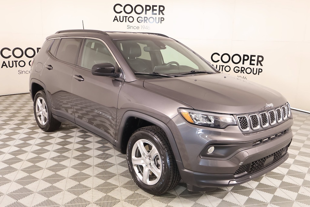 Used 2024 Jeep Compass Latitude