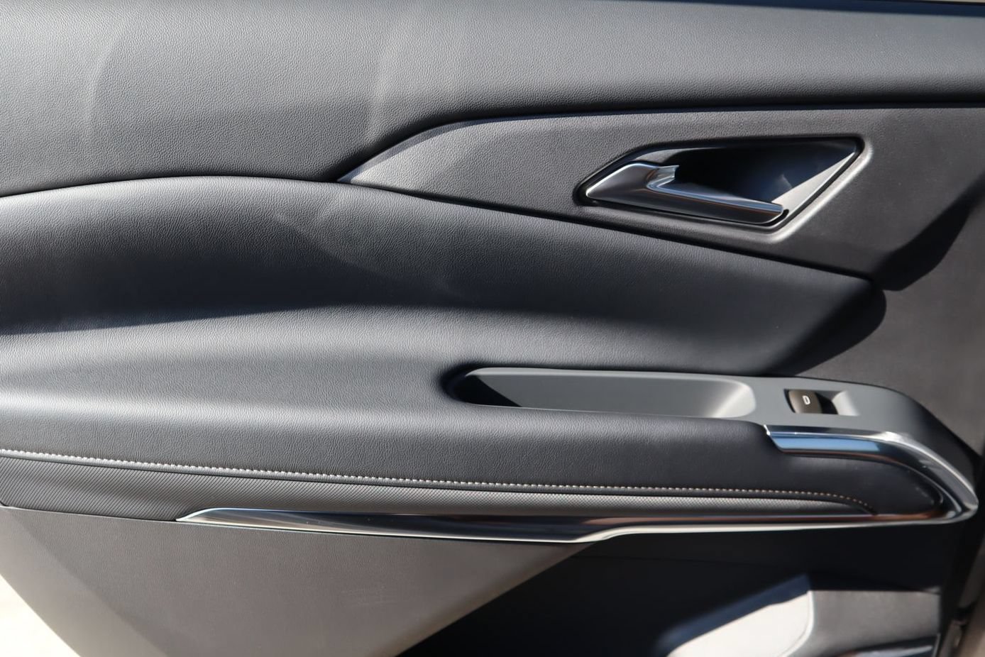 2027 Chevrolet Traverse Z71 - Photo 28