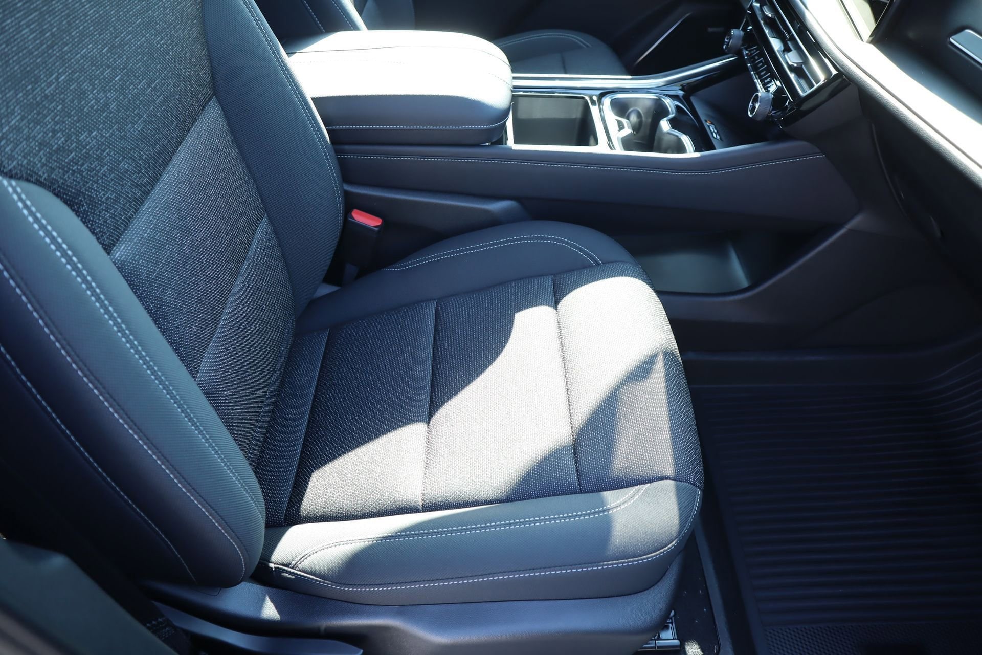 2026 Chevrolet Traverse LT - Photo 18