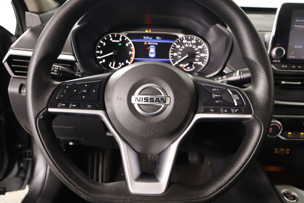 Used 2022 Nissan Altima 2.5 SV