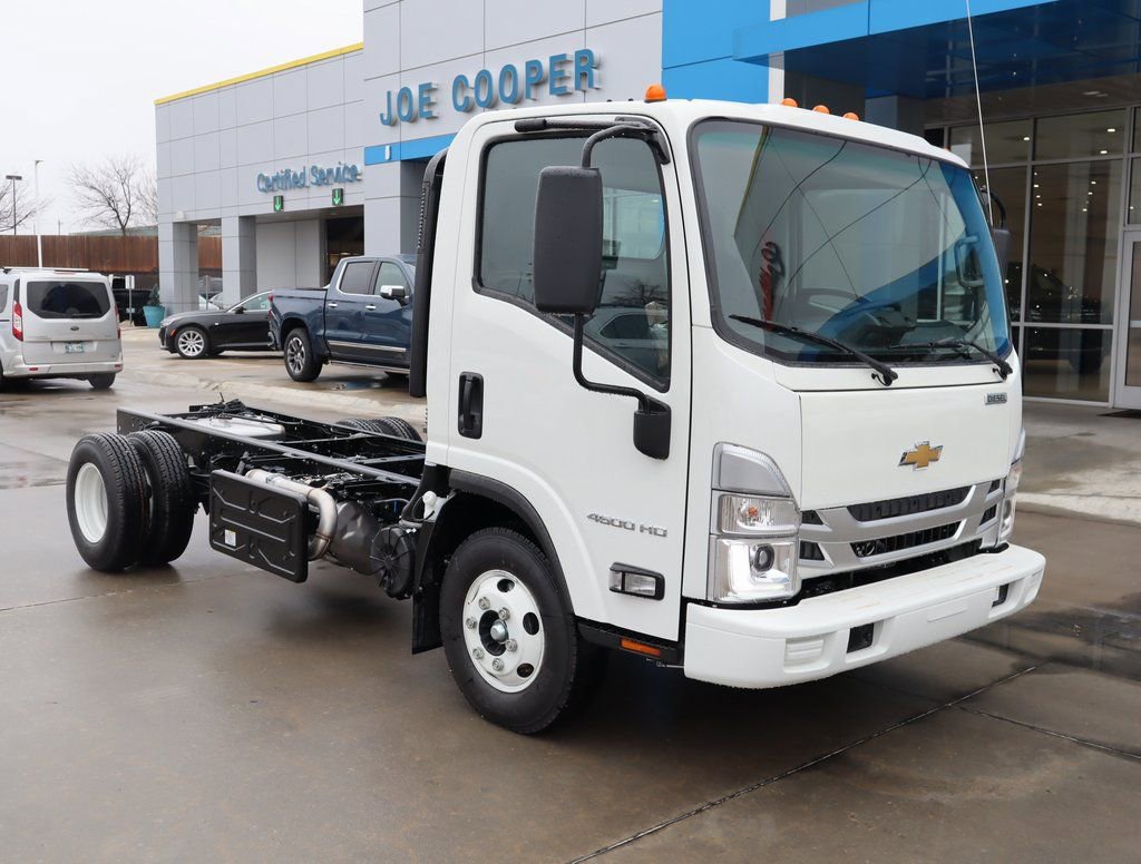 2024 Chevrolet Low Cab Forward
