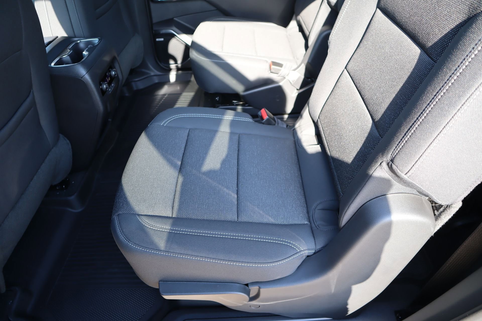 2026 Chevrolet Traverse LT - Photo 16