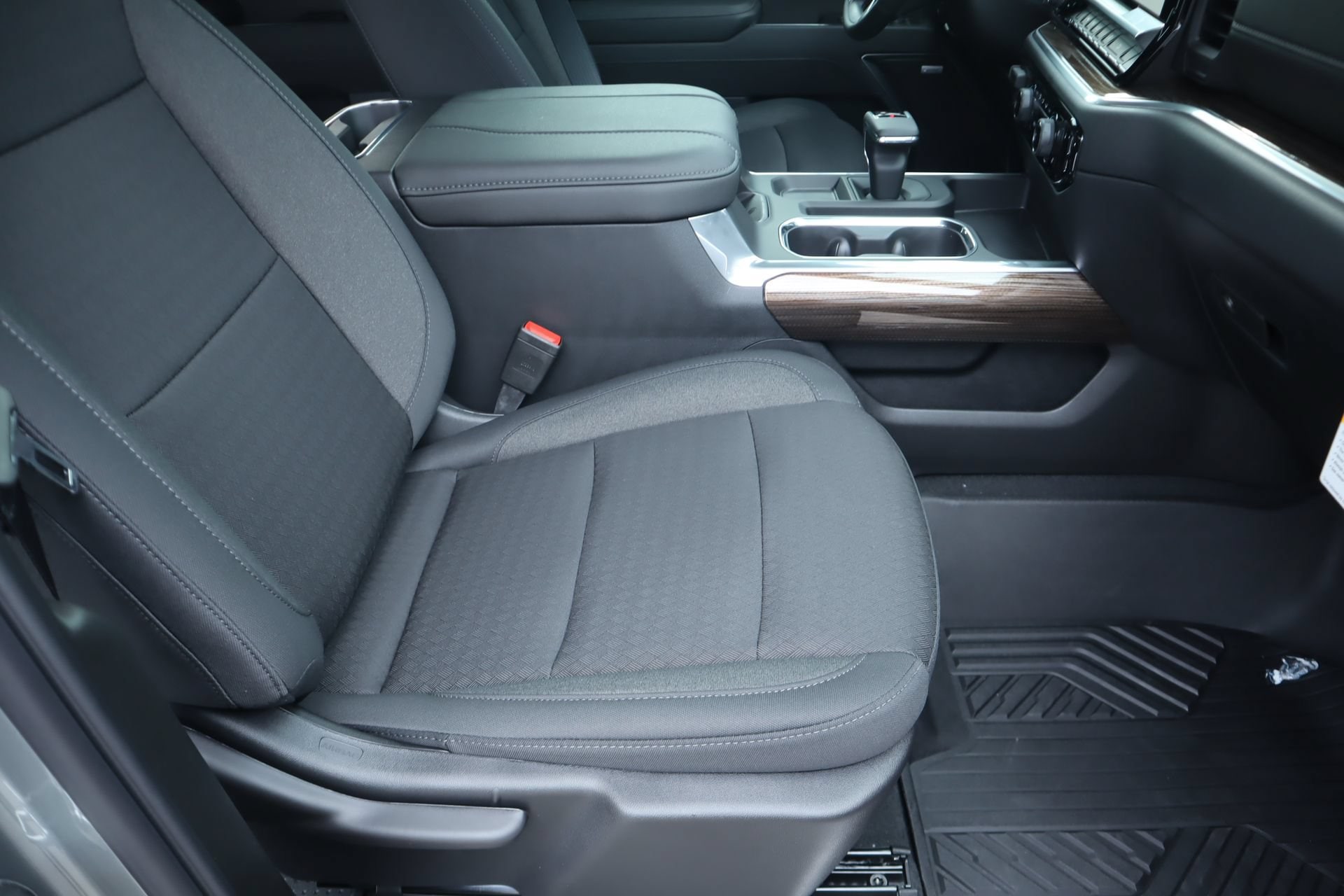 2026 Chevrolet Silverado 1500 RST - Photo 15