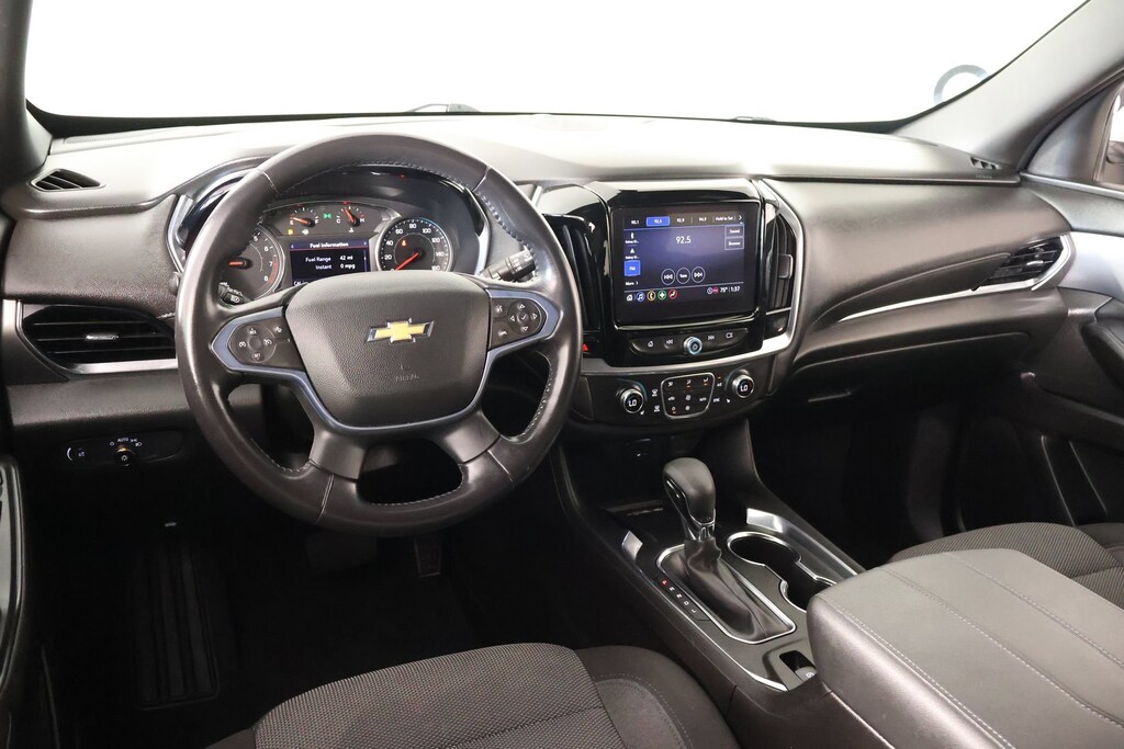 Used 2022 Chevrolet Traverse LT Cloth SUV