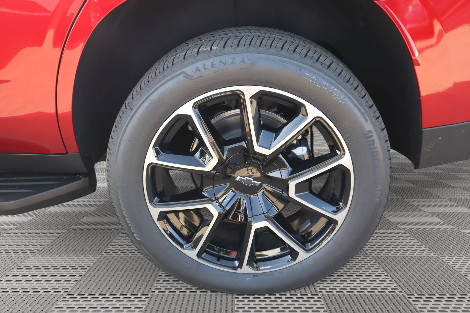 2027 Chevrolet Tahoe RST - Photo 19