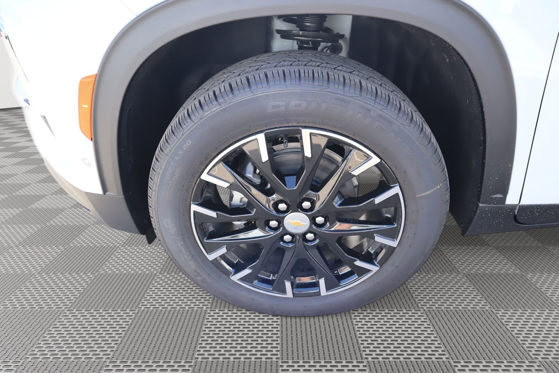 2026 Chevrolet Traverse LT - Photo 19