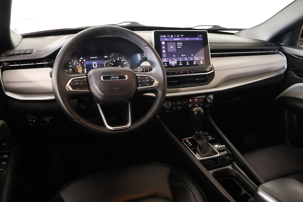 Used 2025 Jeep Compass Limited