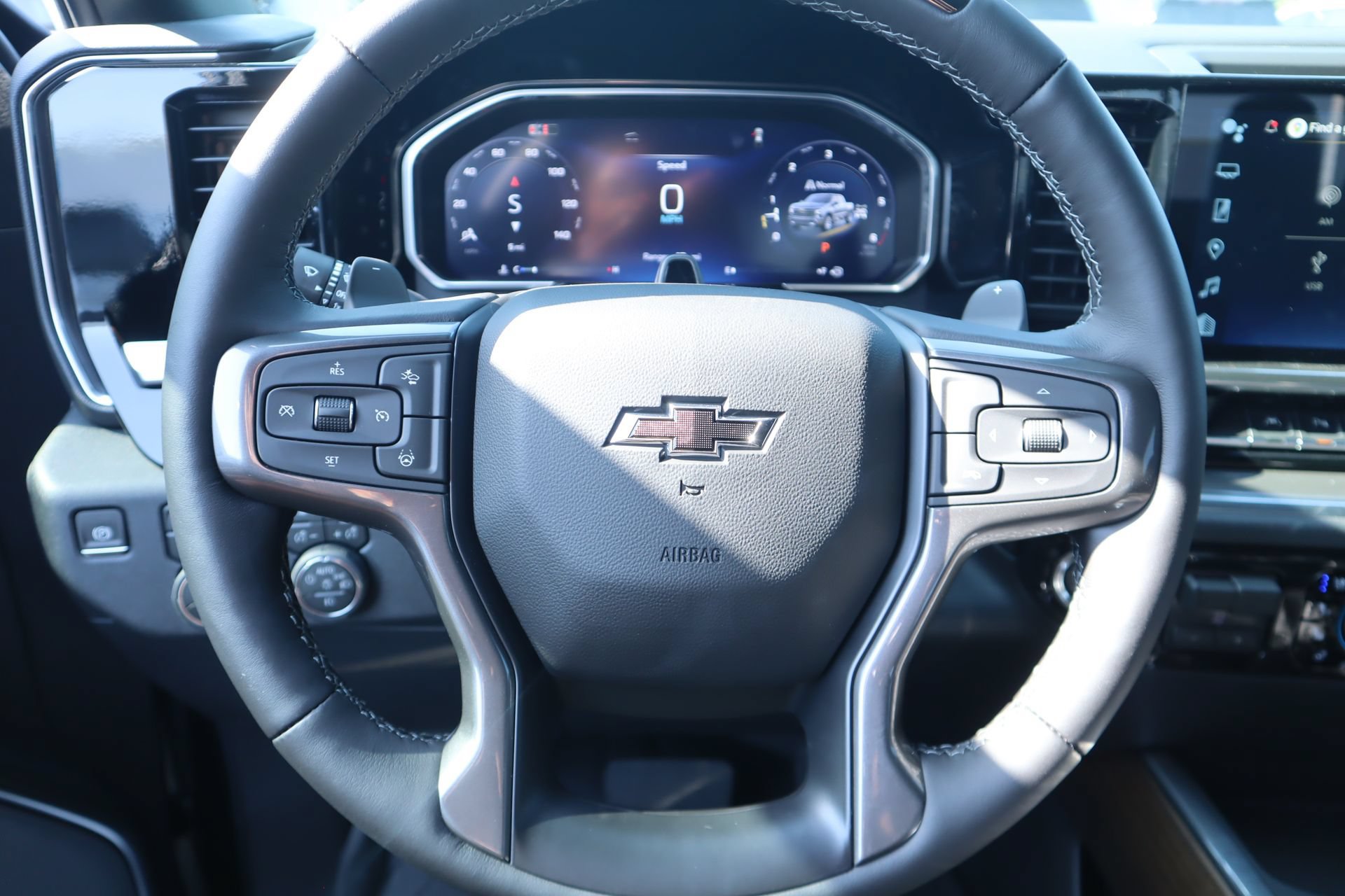 2026 Chevrolet Silverado 1500 High Country - Photo 4