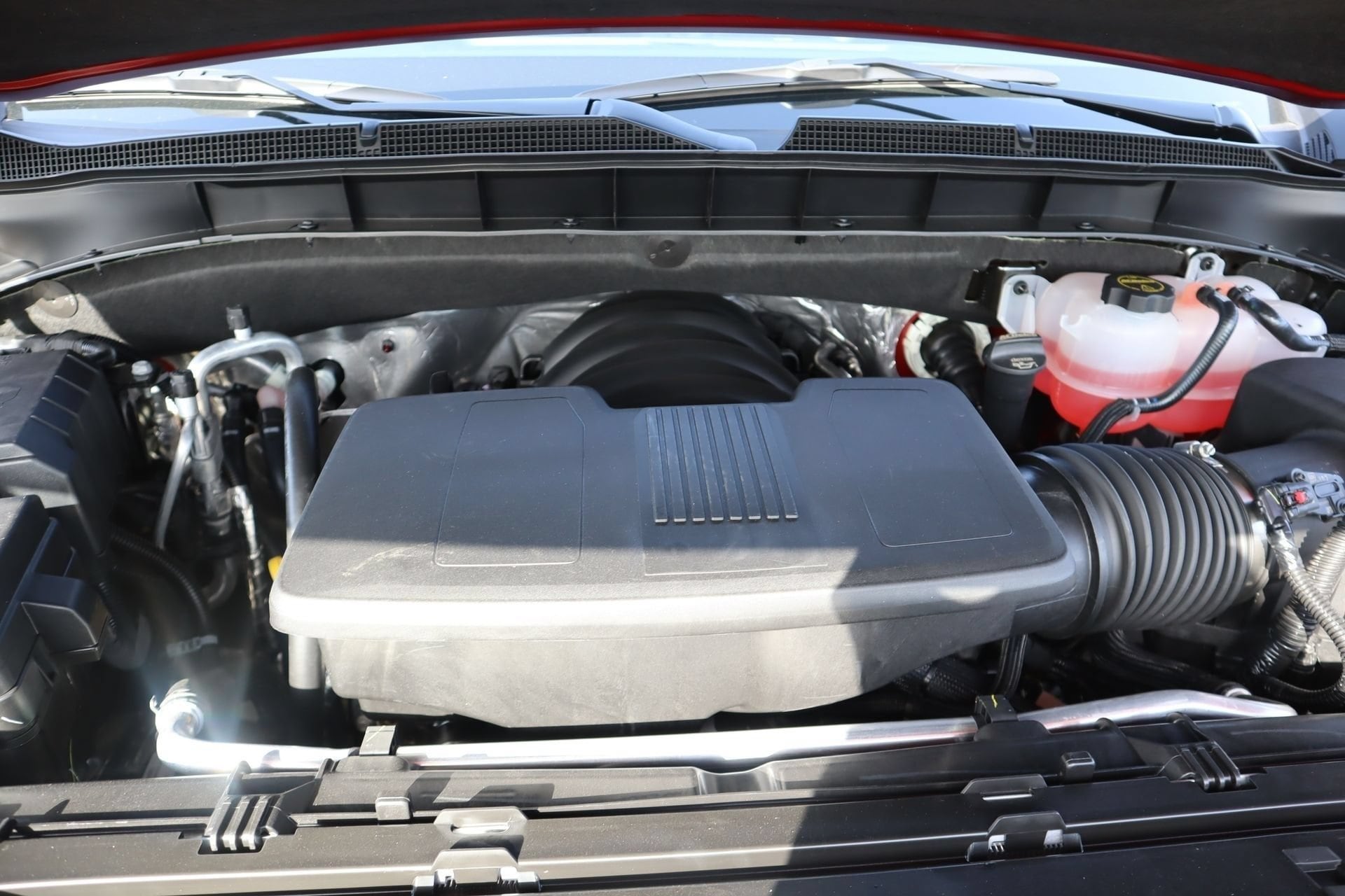 2027 Chevrolet Tahoe RST - Photo 21