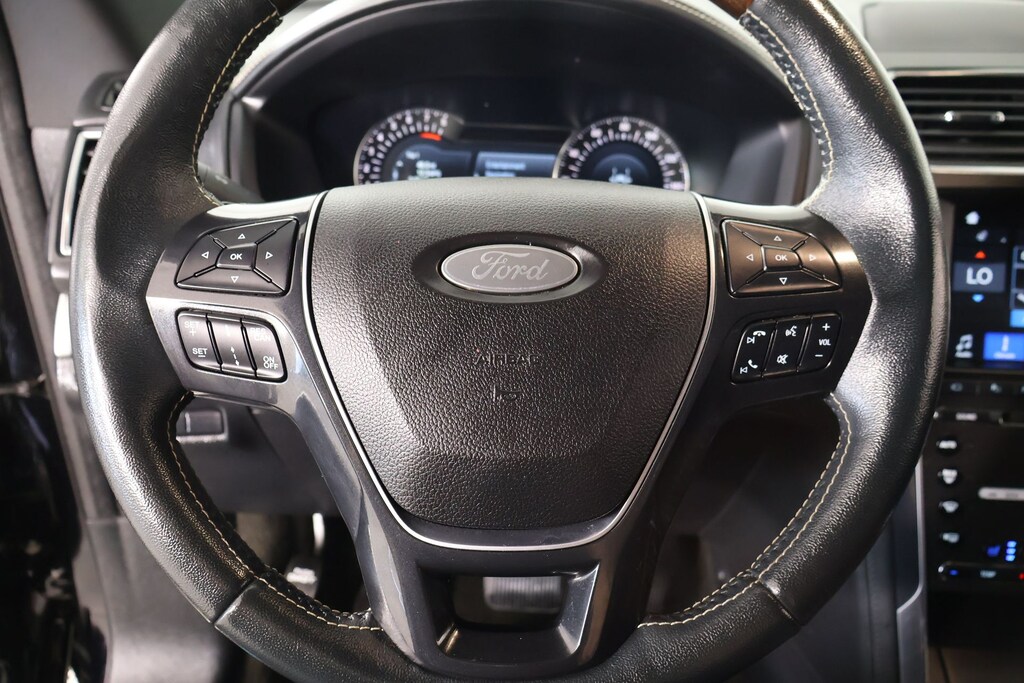 Certified 2018 Ford Explorer Platinum SUV