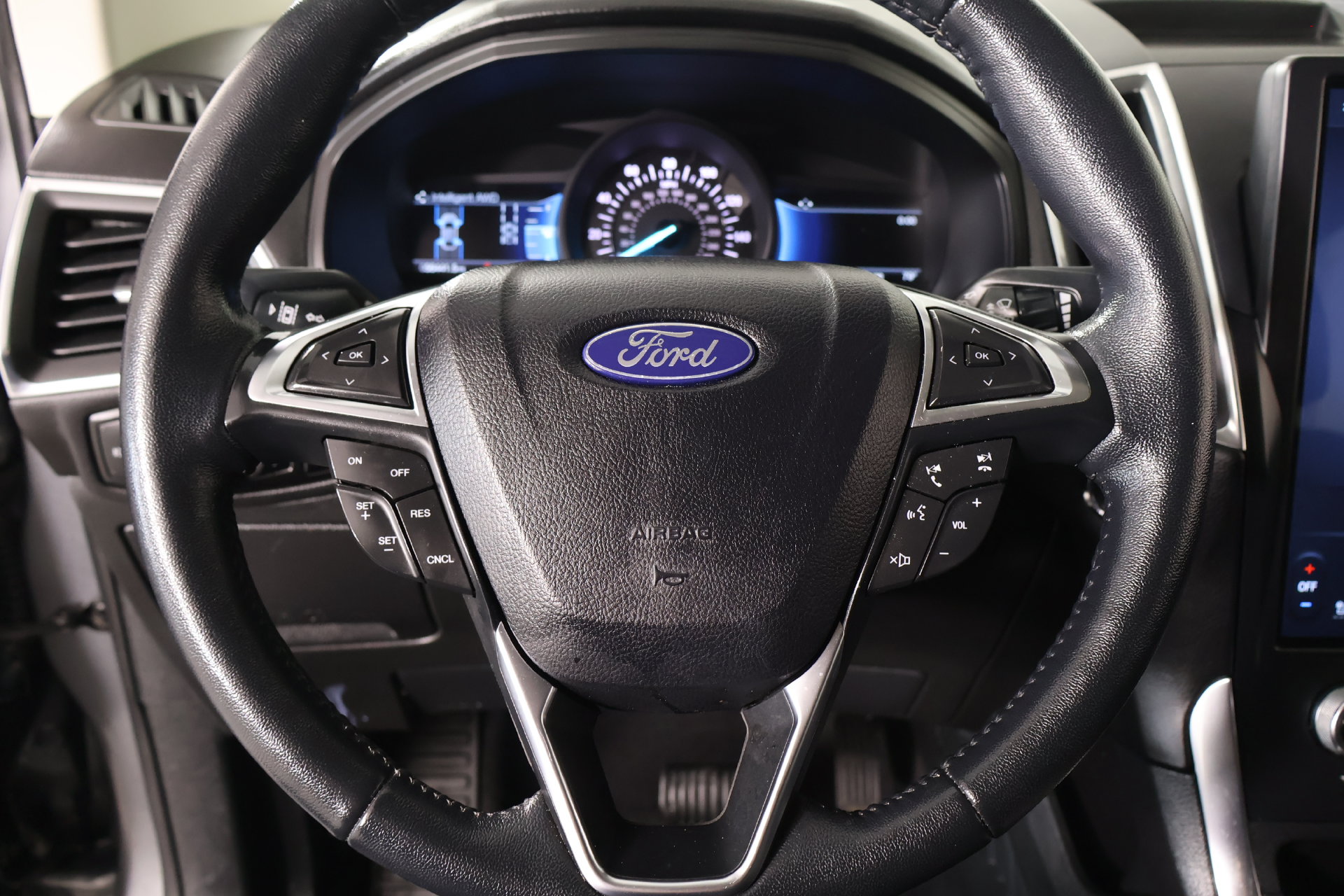 Certified 2024 Ford Edge Titanium SUV
