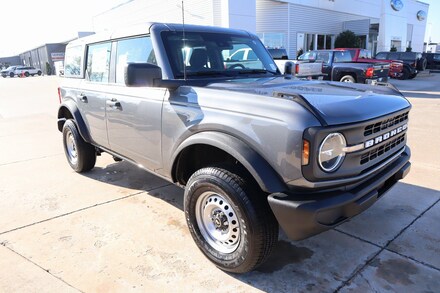 2025 Ford Bronco Base SUV