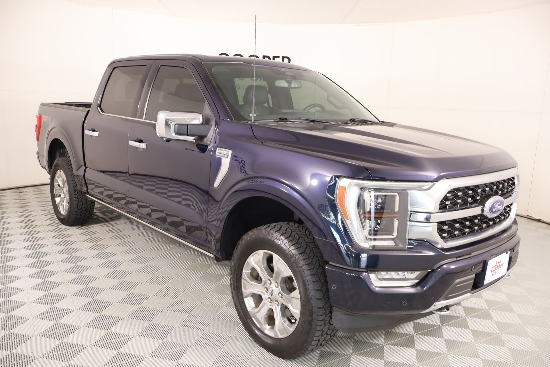 2022 Ford F-150 Platinum 4x4 SuperCrew 5-1/2 Box's photo