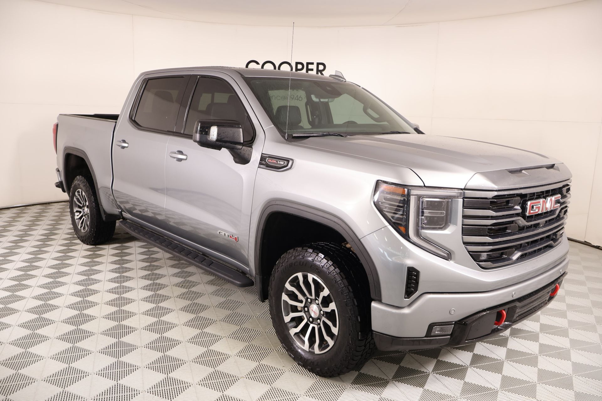 2023 GMC Sierra 4WD Crew Cab Short Box AT4's photo