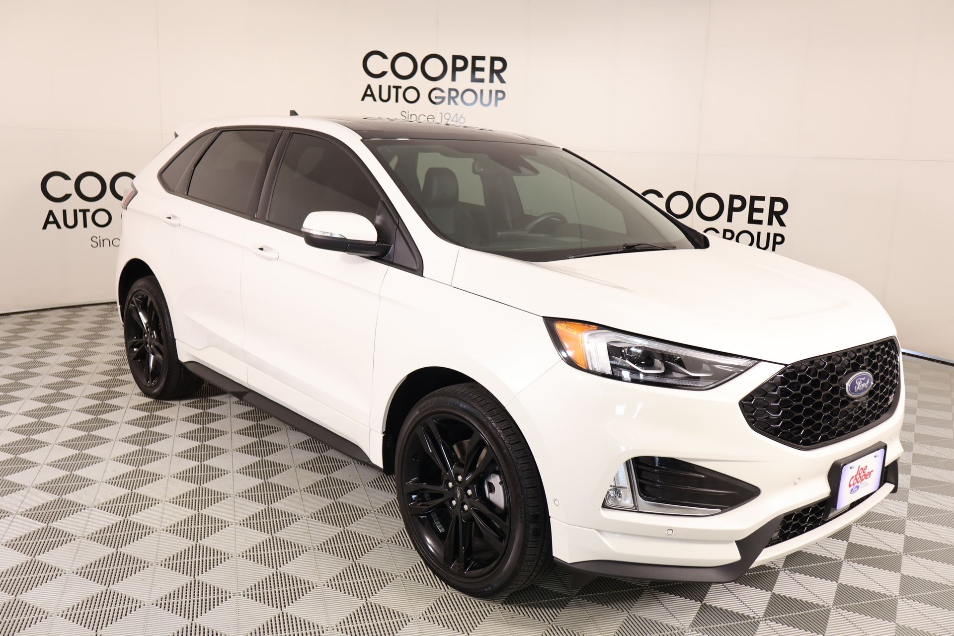 2024 Ford Edge ST AWD's photo