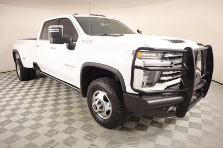 2023 Chevrolet Silverado 3500 HD High Country Truck Crew Cab