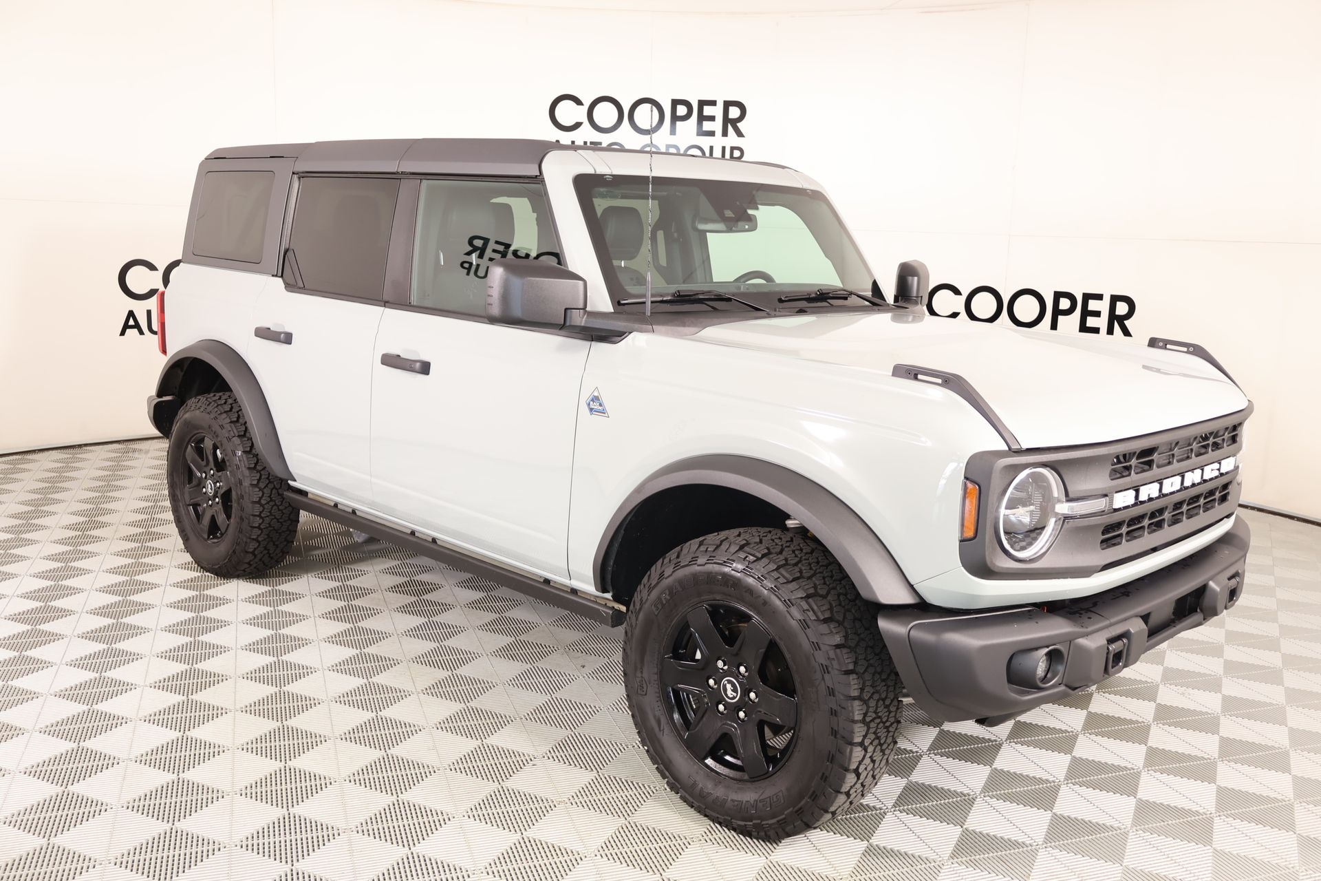 2024 Ford Bronco 4-Door