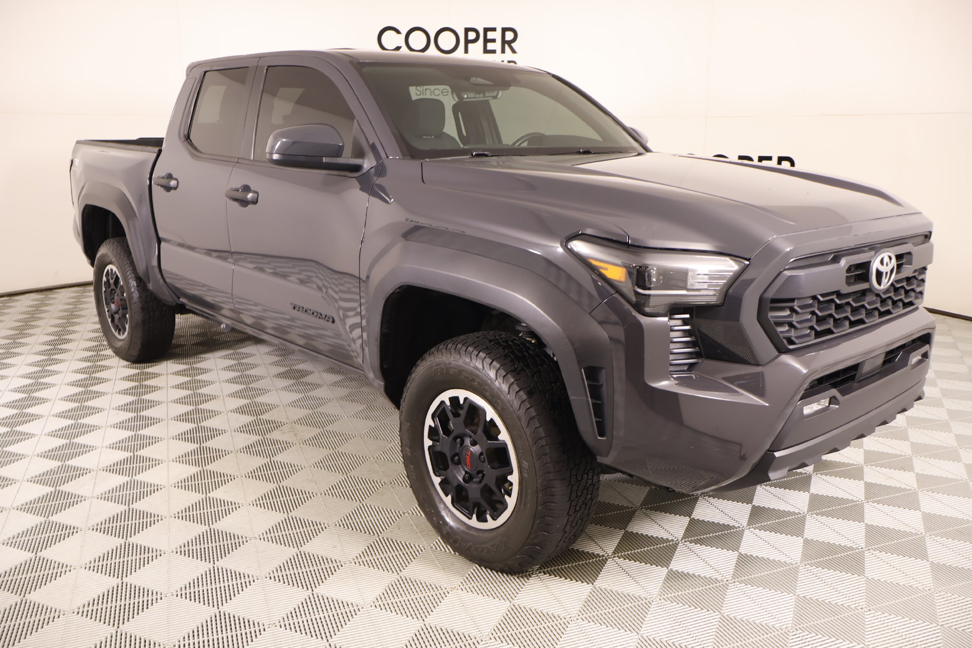  Toyota Tacoma