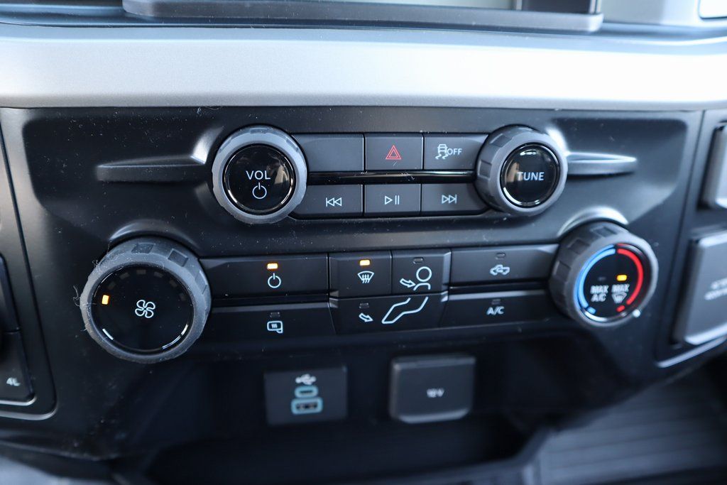 2026 Ford F-350 Super Duty XL - Photo 6