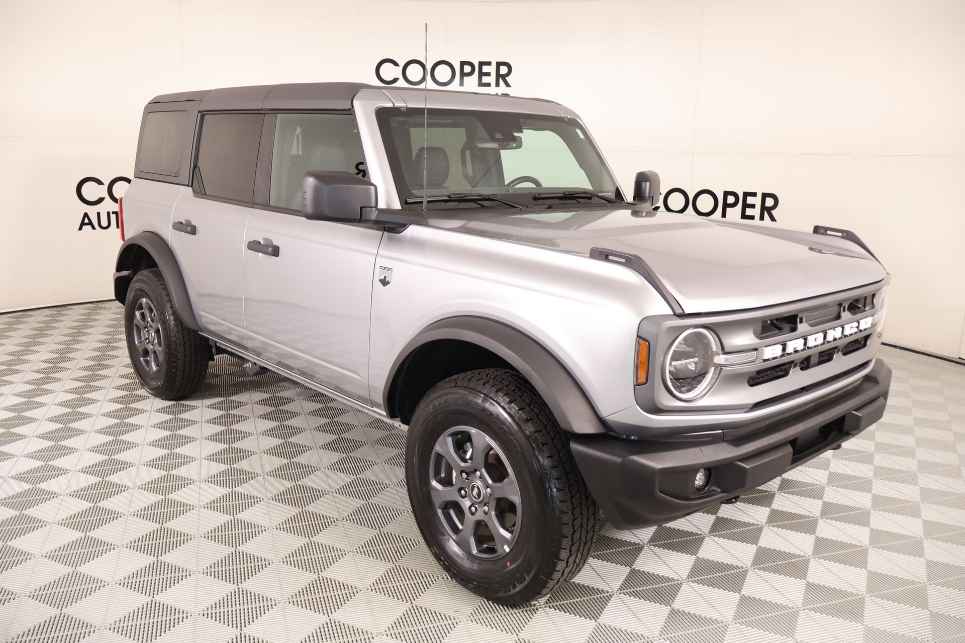 2024 Ford Bronco Big Bend 4x4's photo