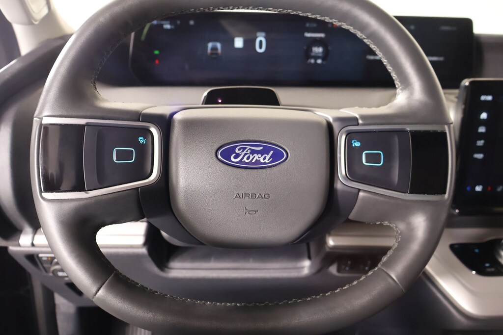 Used 2025 Ford Expedition Active SUV