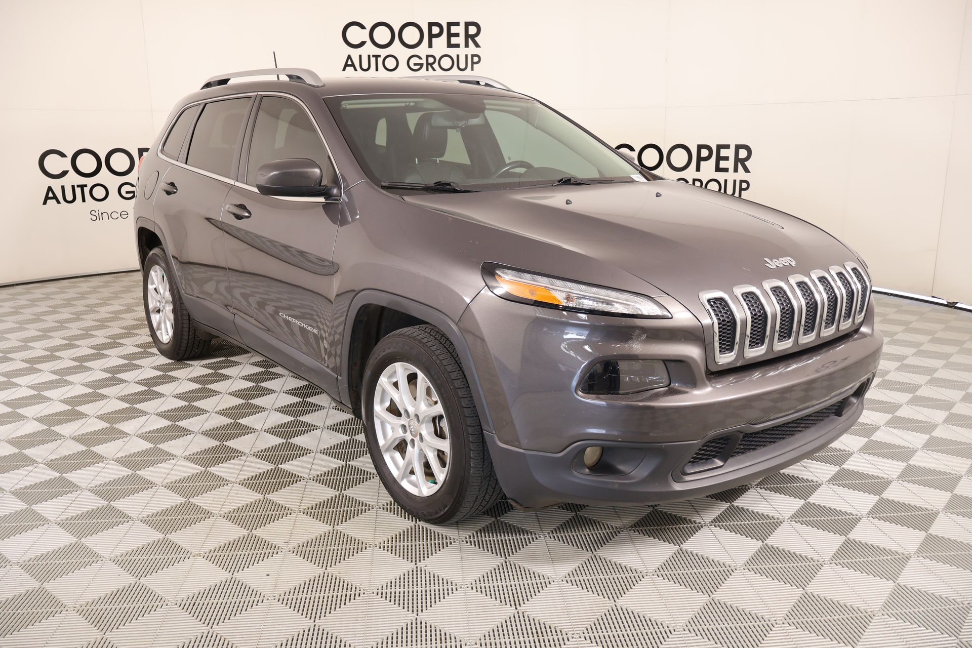 2018 Jeep Cherokee Latitude Plus