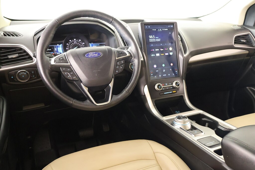 Certified 2024 Ford Edge SUV