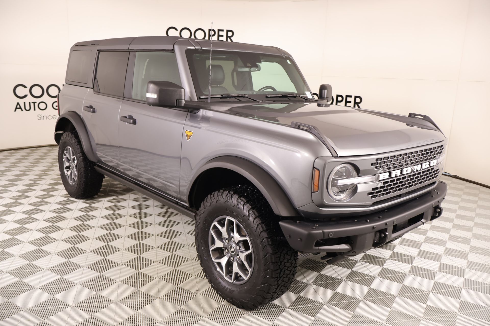 2024 Ford Bronco Badlands 4x4's photo