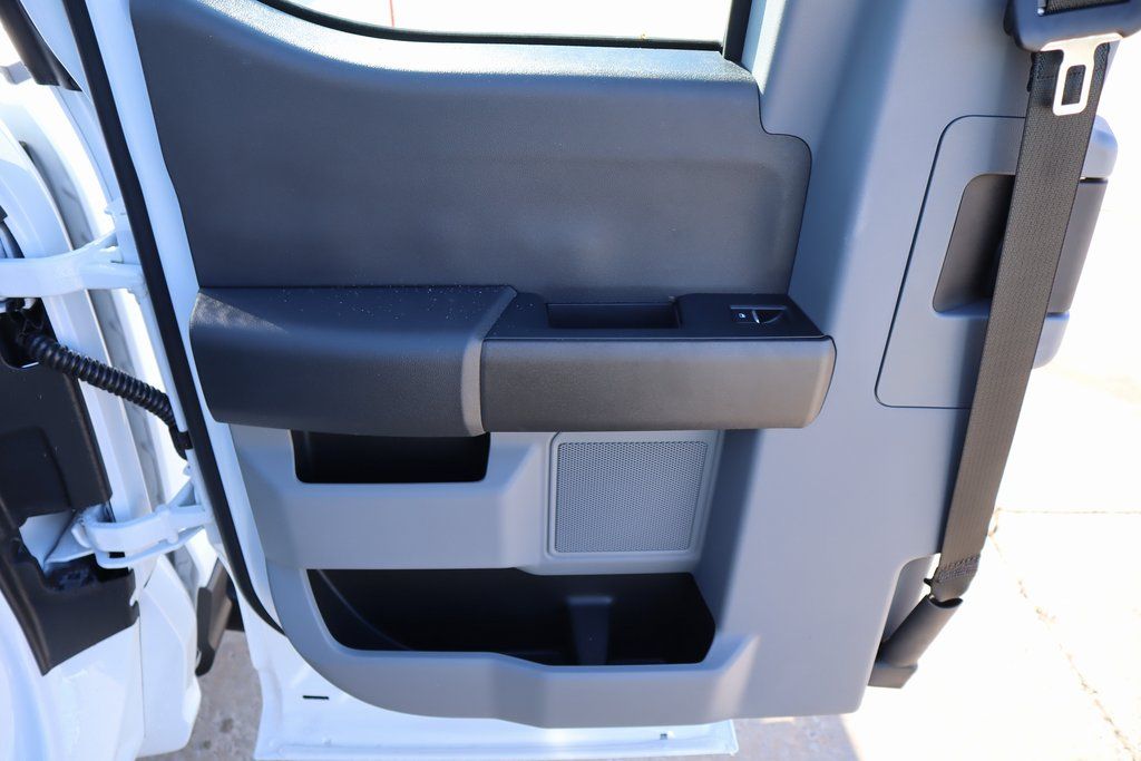 2026 Ford F-250 Super Duty XL - Photo 15