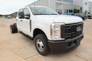 2026 Ford F-350 Chassis Truck Crew Cab