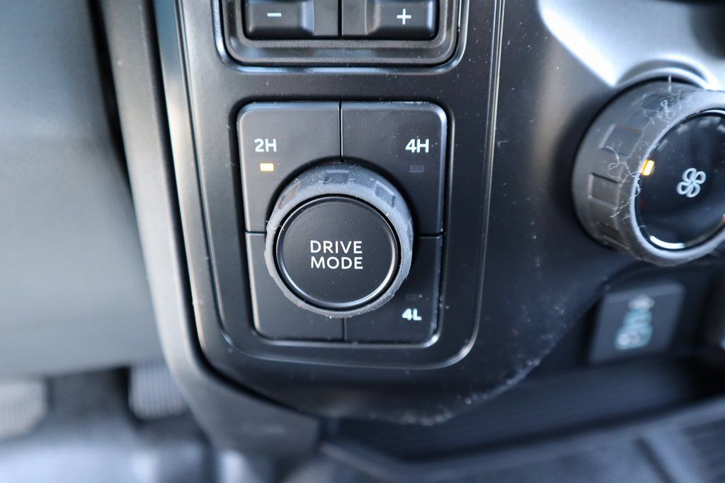 2026 Ford F-350 Super Duty XL - Photo 8