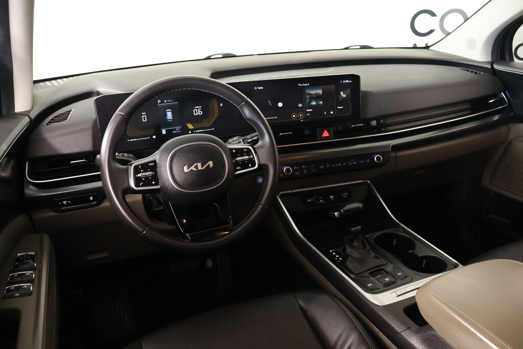 Used 2025 Kia Carnival LXS Van Passenger Van
