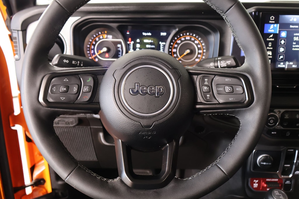 Certified 2025 Jeep Gladiator Sport Truck Crew Cab
