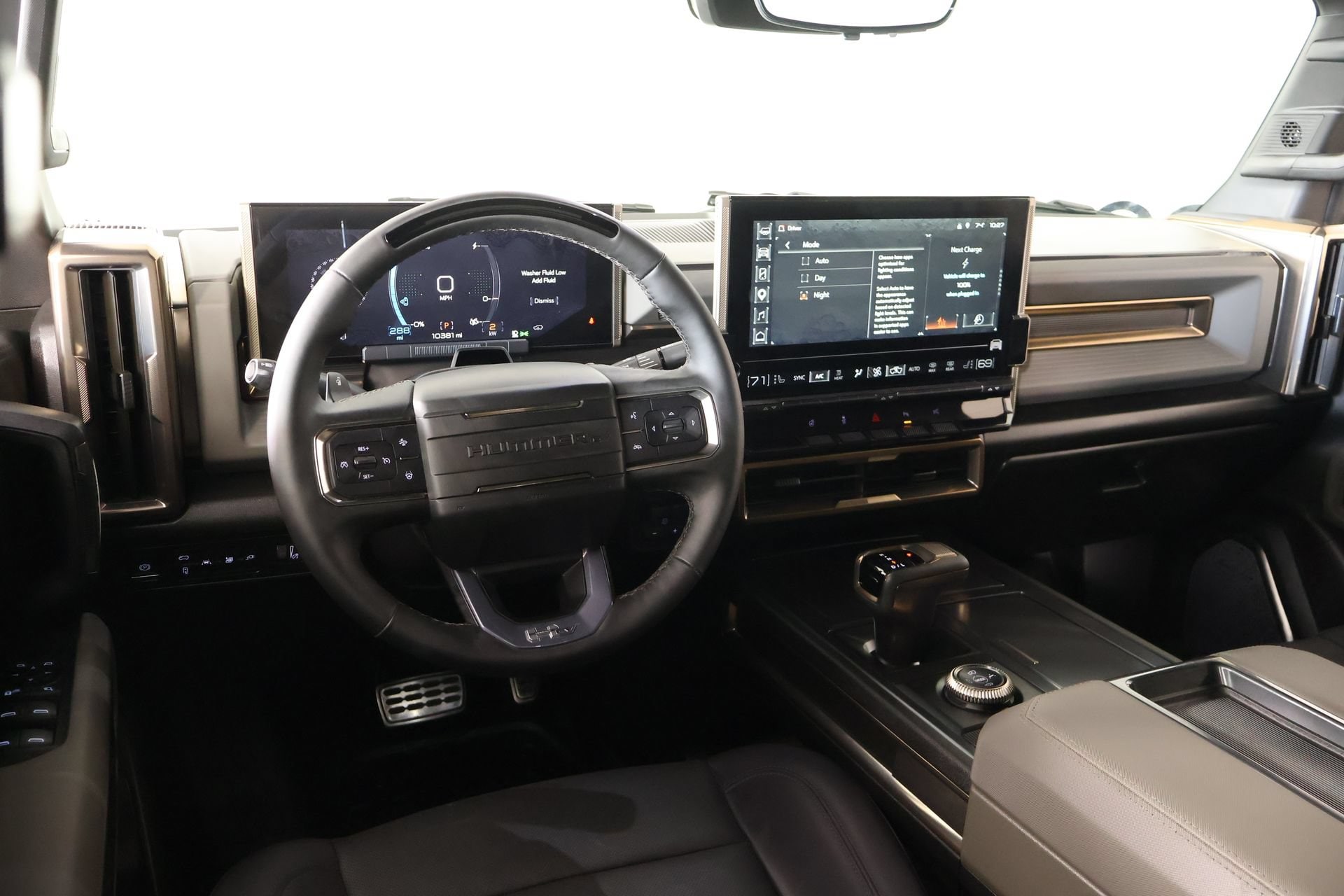 Used 2025 GMC HUMMER EV 3X with VIN 1GKT0RDC3SU120476 for sale in Shawnee, OK