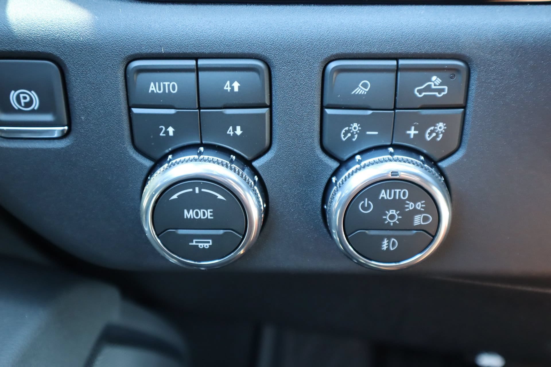 2026 GMC Sierra 2500HD SLT - Photo 10
