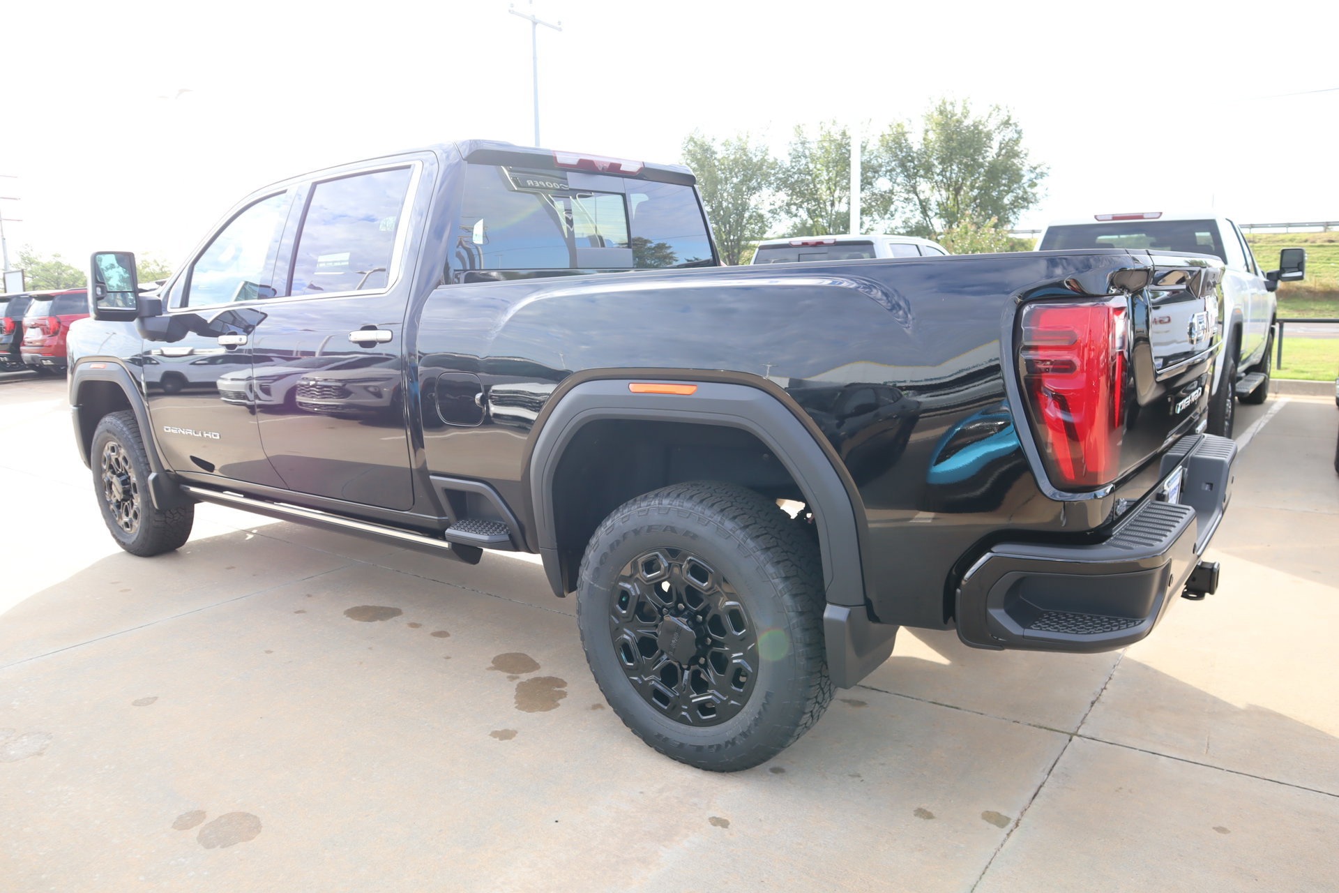 2026 GMC Sierra 2500HD Denali Ultimate - Photo 28