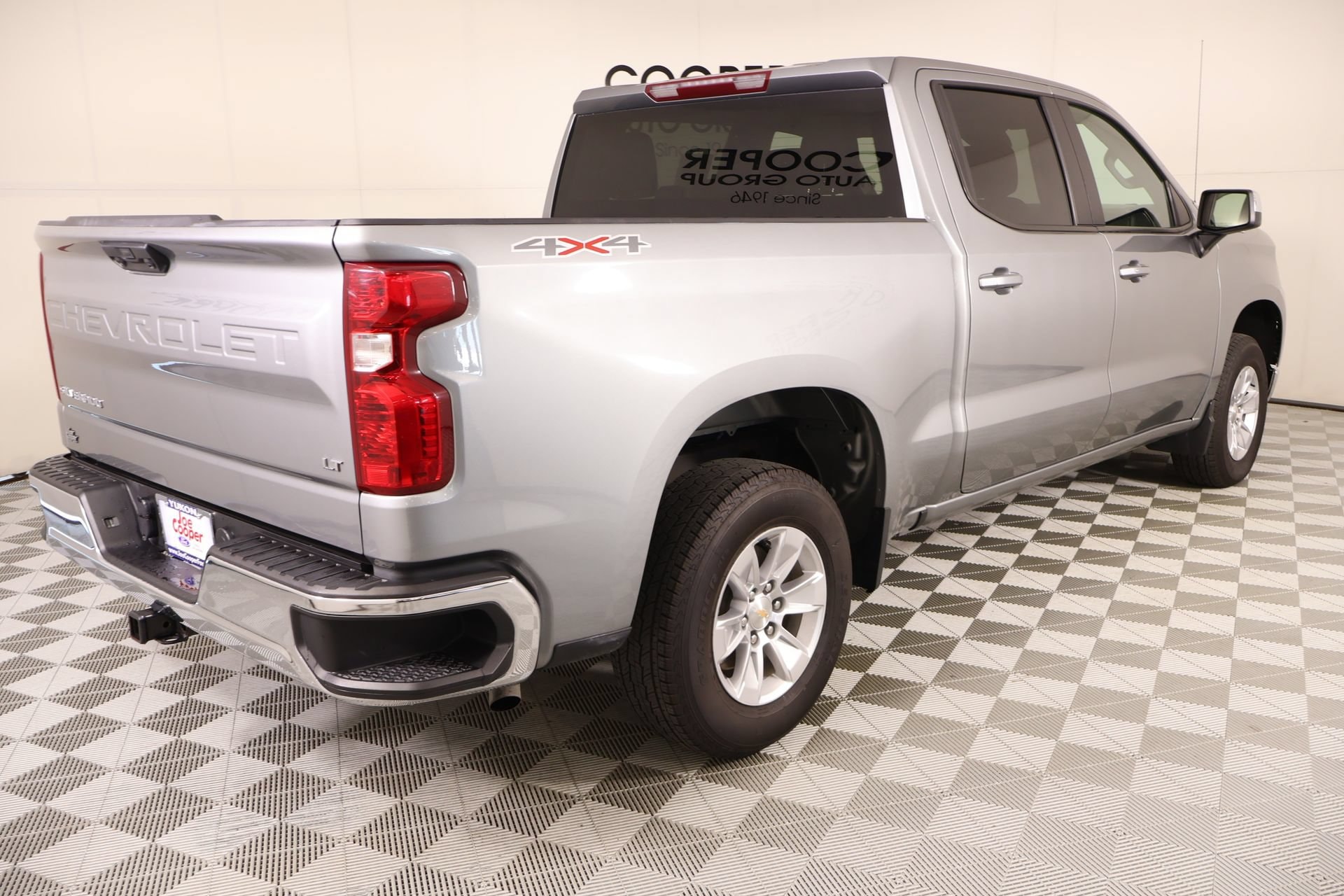 2025 Chevrolet Silverado 1500 LT - Photo 20