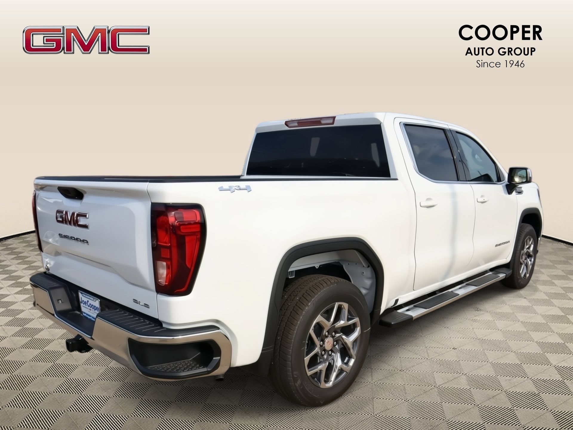 2026 GMC Sierra 1500 SLE - Photo 22