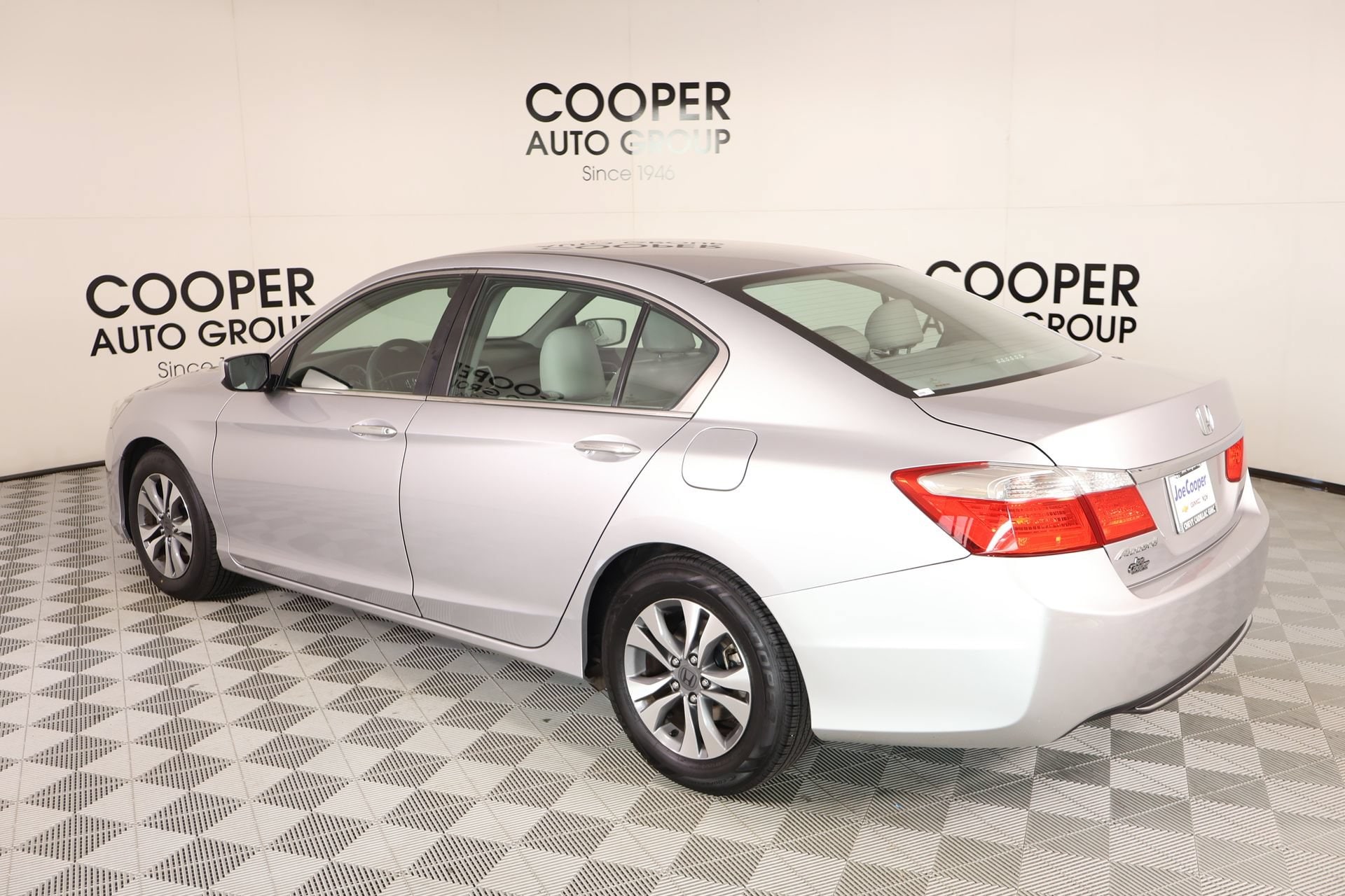 2013 Honda Accord LX - Photo 21