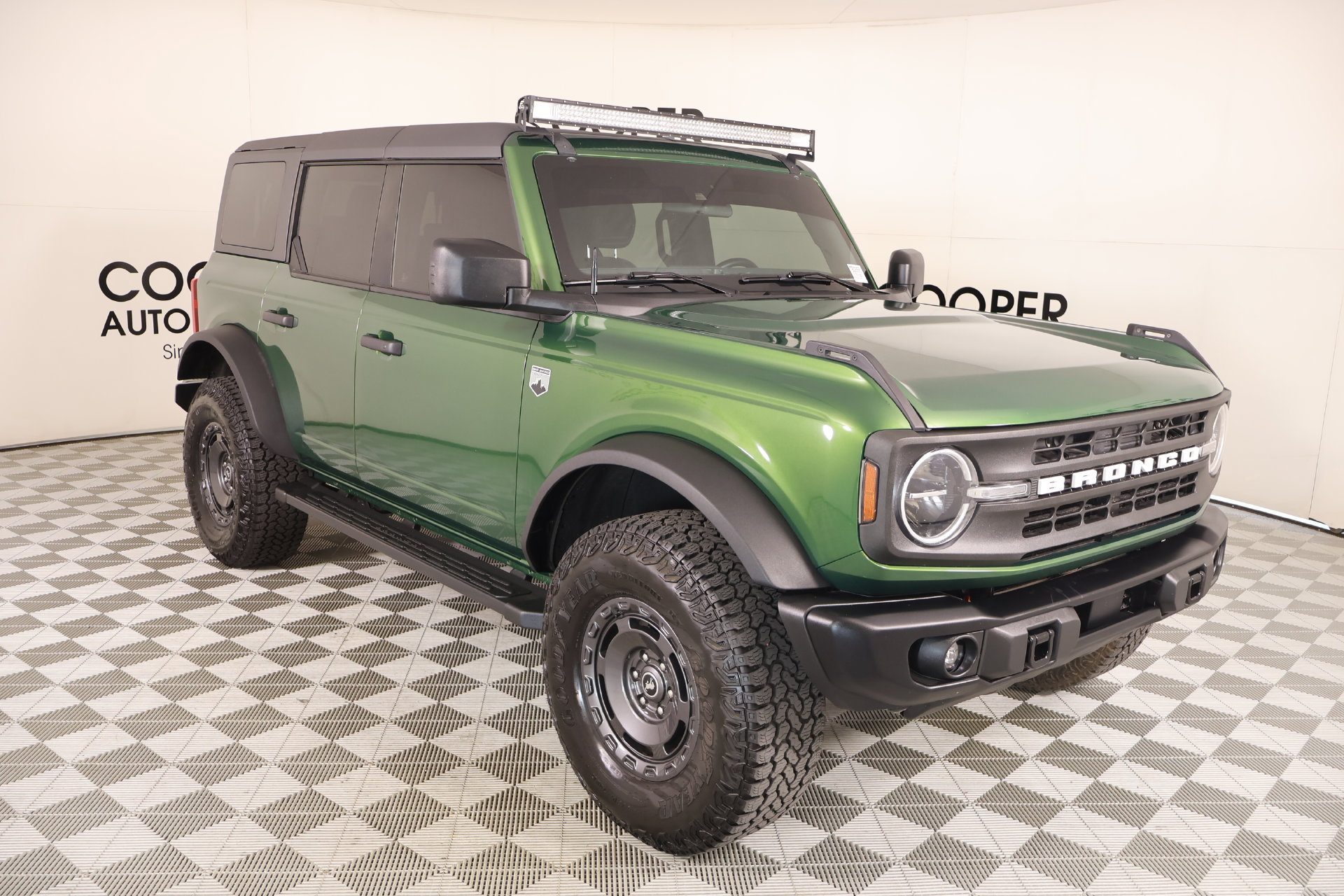 2025 Ford Bronco 4-Door