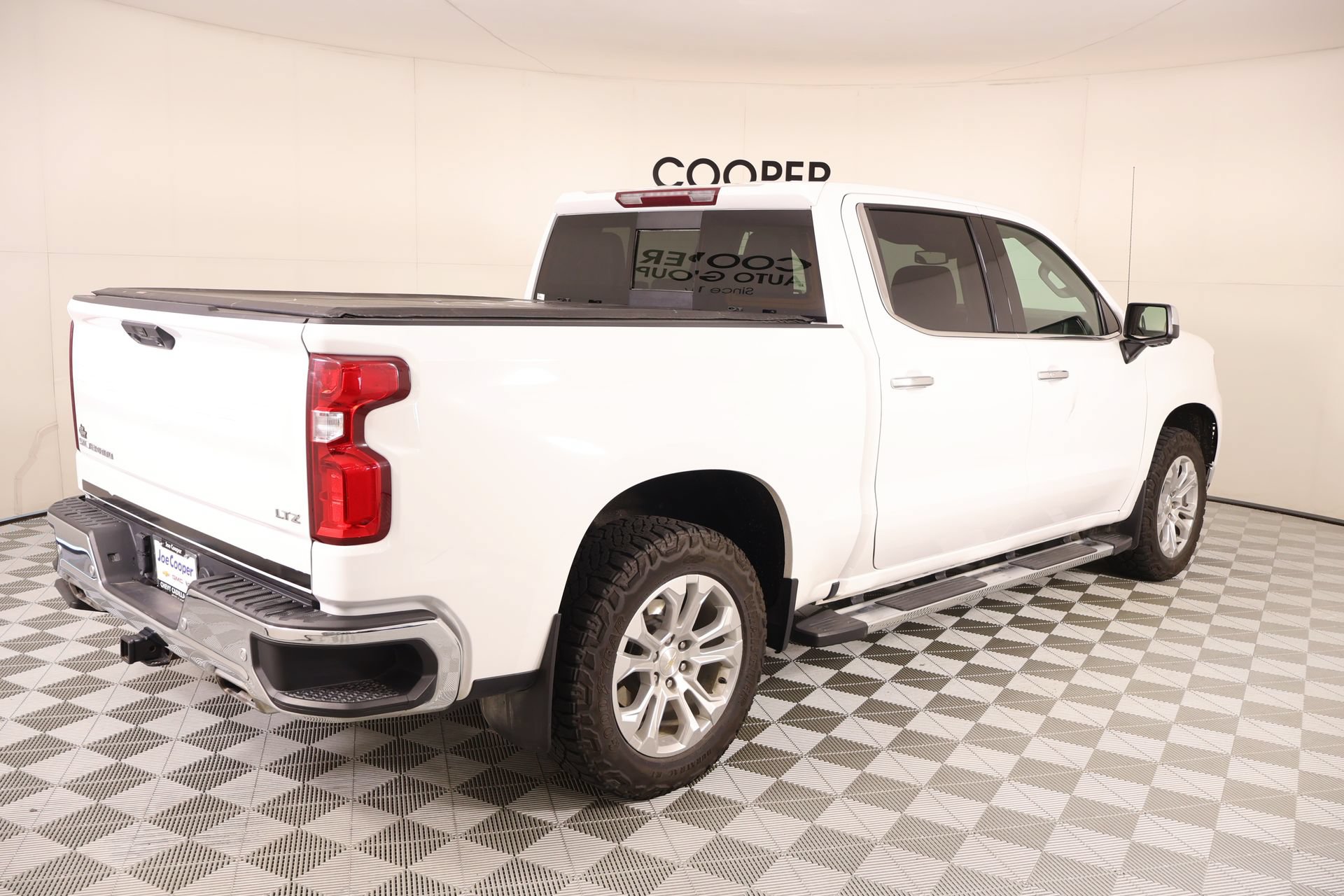 2024 Chevrolet Silverado 1500 LTZ - Photo 21
