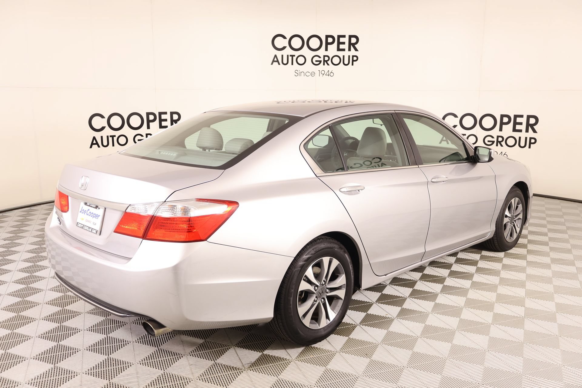 2013 Honda Accord LX - Photo 19
