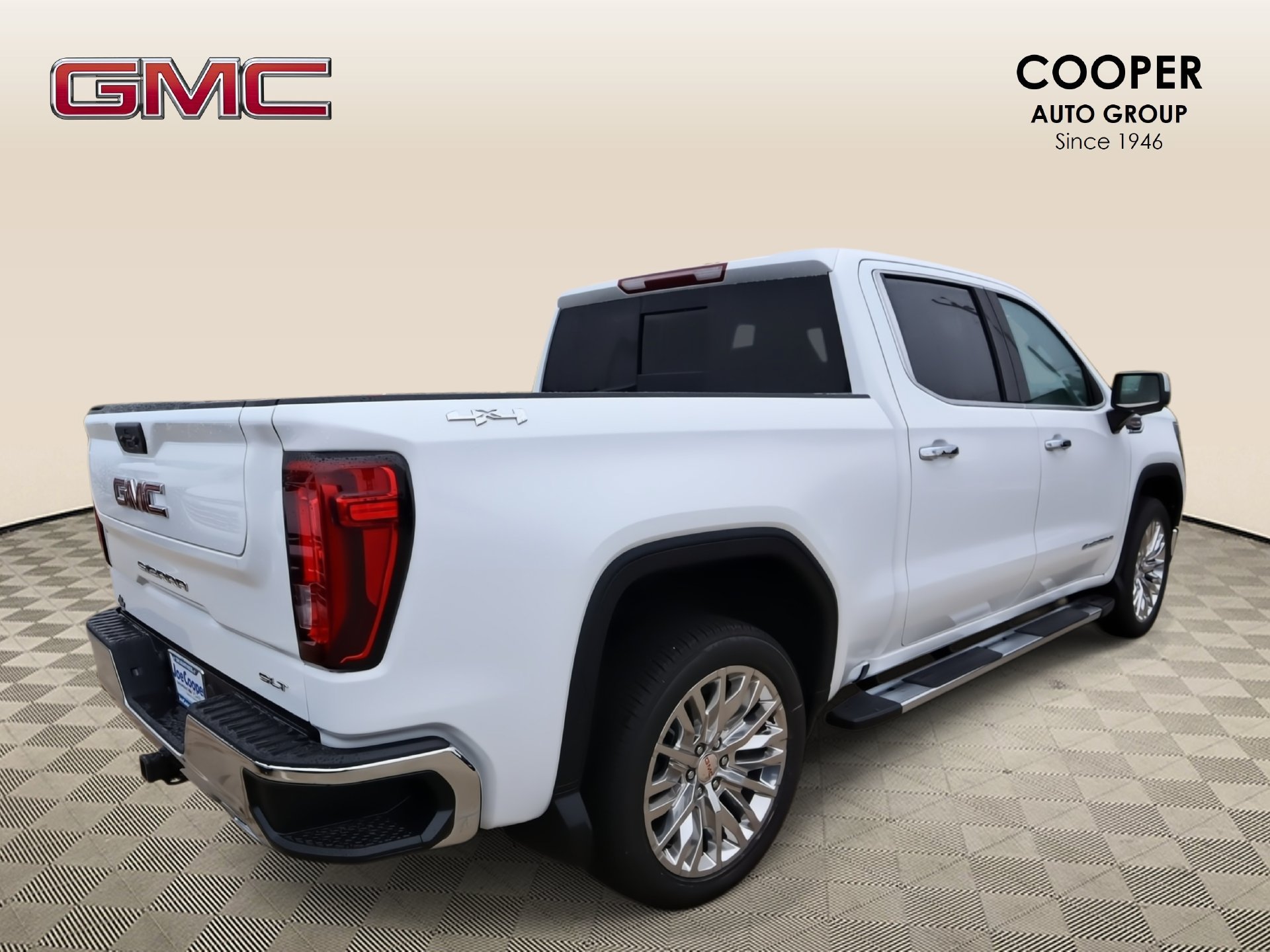 2026 GMC Sierra 1500 SLT - Photo 22