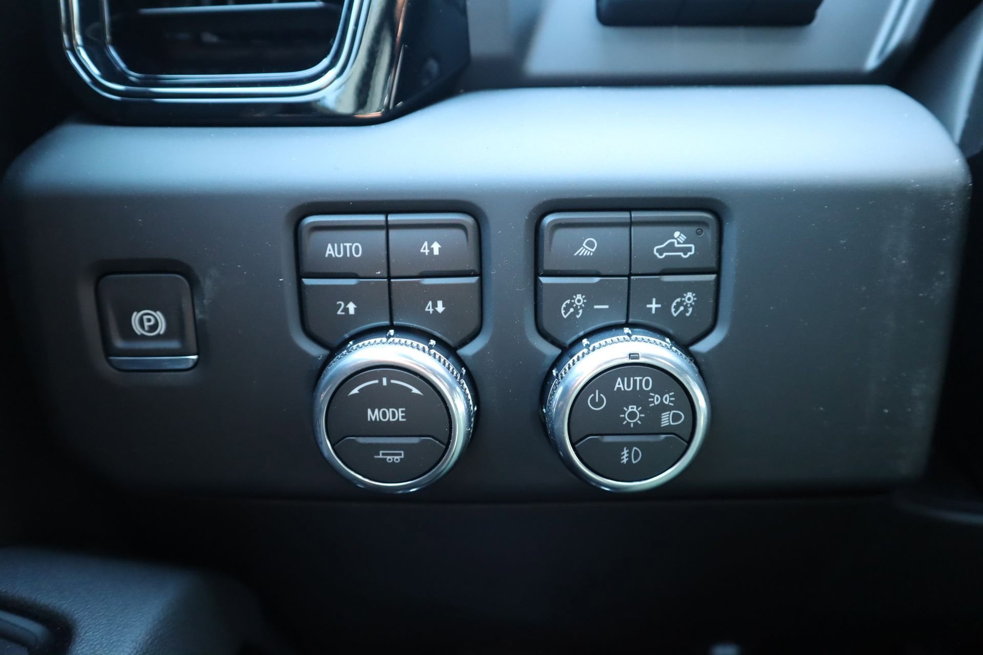 2026 GMC Sierra 1500 AT4 - Photo 14