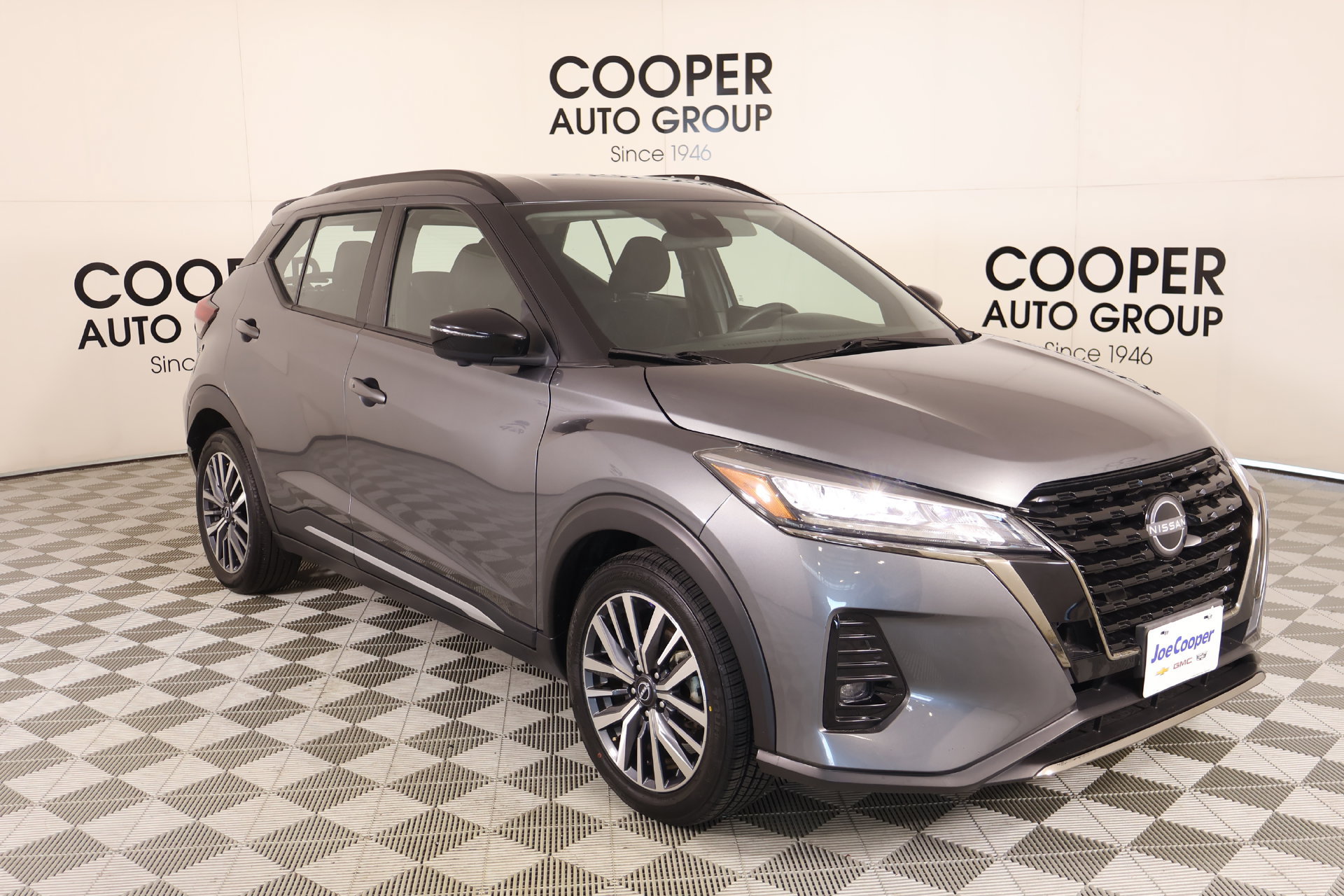 Used 2024 Nissan Kicks SR with VIN 3N1CP5DV9RL490162 for sale in Shawnee, OK