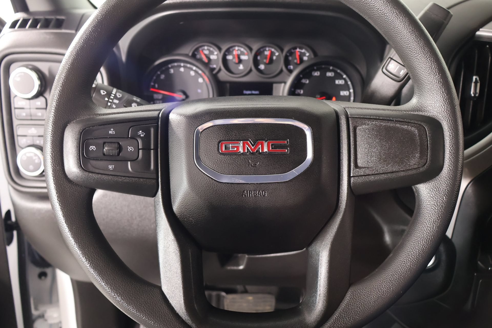 2024 GMC Sierra 1500 Pro - Photo 3